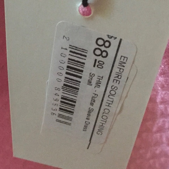 Beautiful pink THML dress. Never been worn, great condition! - Picture 4 of 4